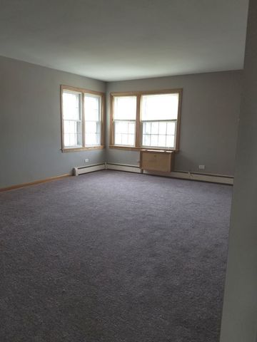 5819 W 54th Place 2E, Chicago, IL 60638