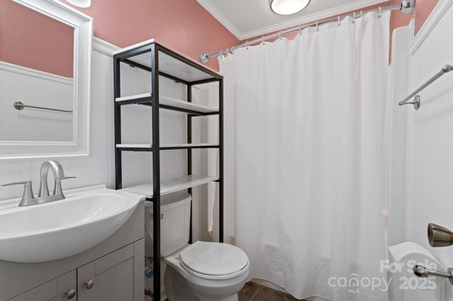 56 Cardinal Circle, Tryon, NC 28782