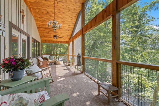 56 Cardinal Circle, Tryon, NC 28782