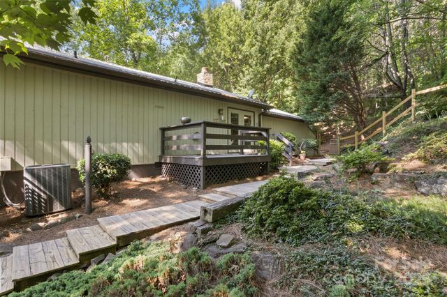 56 Cardinal Circle, Tryon, NC 28782