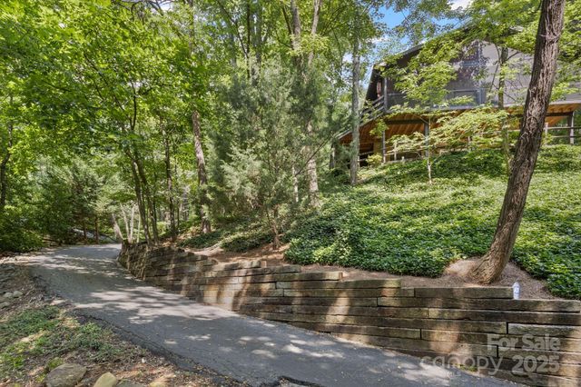 56 Cardinal Circle, Tryon, NC 28782