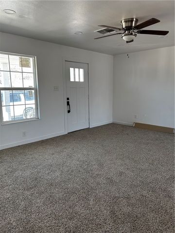 12263 Villarreal St, Sinton, TX 78387