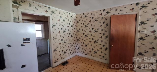 1036 Curve View Road, Lincolnton, NC 28092
