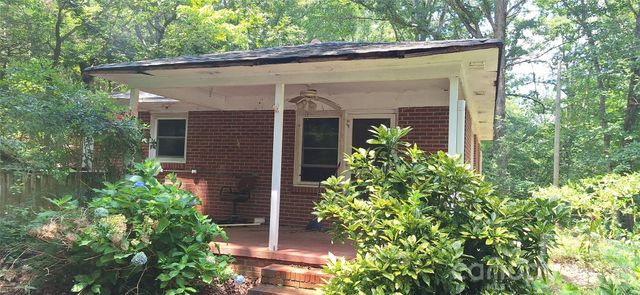 1036 Curve View Road, Lincolnton, NC 28092