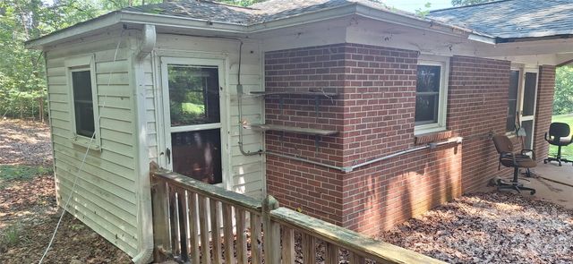 1036 Curve View Road, Lincolnton, NC 28092