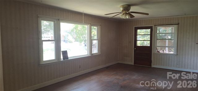 1036 Curve View Road, Lincolnton, NC 28092