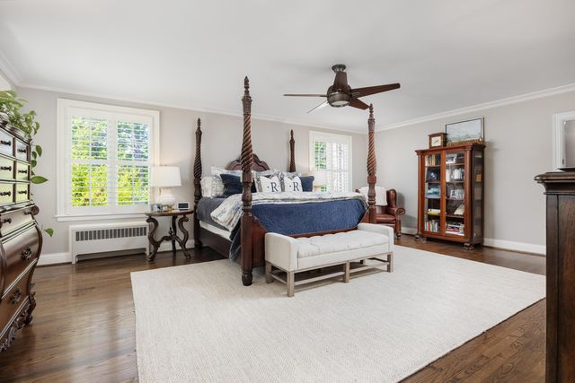 10 Minnekahda Place, Chattanooga, TN 37405