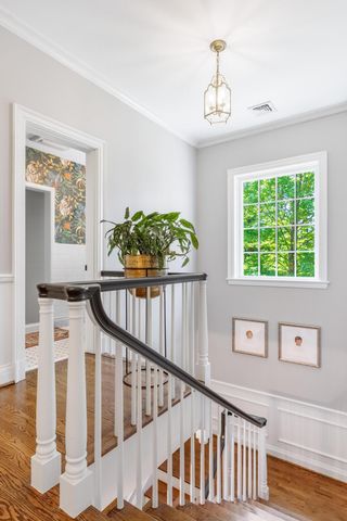 10 Minnekahda Place, Chattanooga, TN 37405