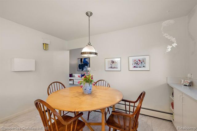 1429 Quarton Road, Birmingham, MI 48009