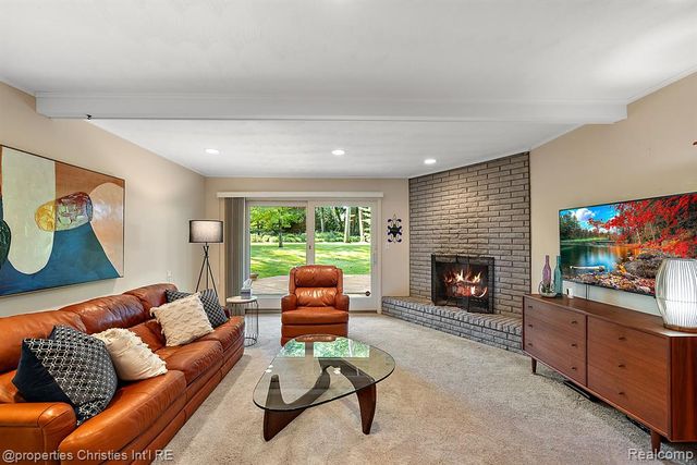 1429 Quarton Road, Birmingham, MI 48009