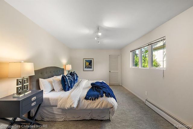 1429 Quarton Road, Birmingham, MI 48009