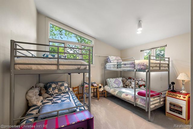 1429 Quarton Road, Birmingham, MI 48009