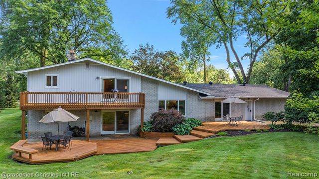 1429 Quarton Road, Birmingham, MI 48009