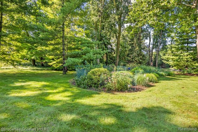 1429 Quarton Road, Birmingham, MI 48009