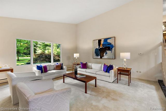 1429 Quarton Road, Birmingham, MI 48009