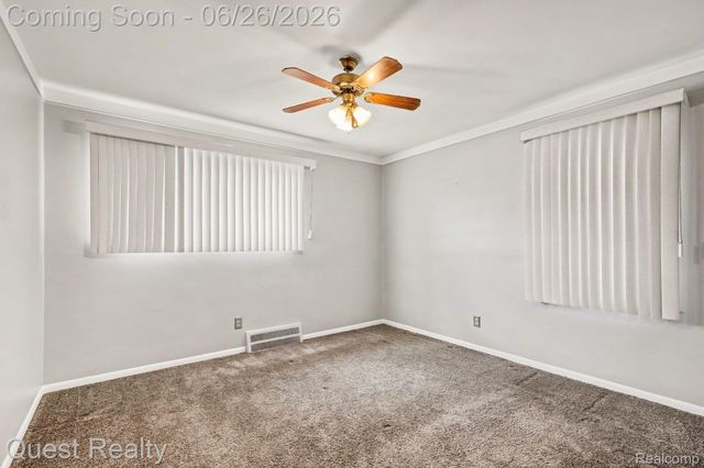 25074 Waldorf Street, Roseville, MI 48066