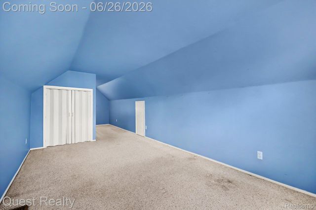 25074 Waldorf Street, Roseville, MI 48066