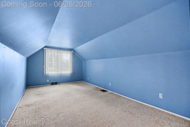 25074 Waldorf Street, Roseville, MI 48066