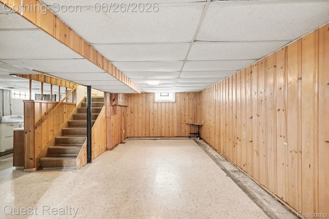 25074 Waldorf Street, Roseville, MI 48066