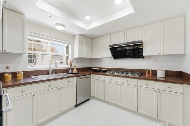 1097 S Marguerita C, Alhambra, CA 91803