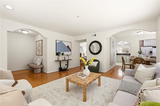 1097 S Marguerita C, Alhambra, CA 91803