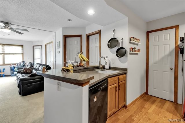 3 Keph Drive 3, Amherst, NY 14228