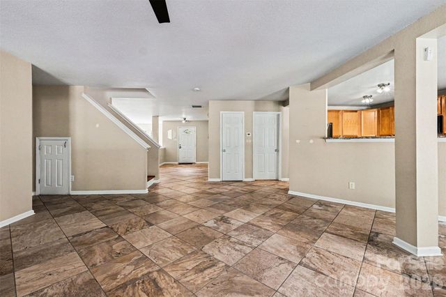 5671 Hammermill Drive, Harrisburg, NC 28075