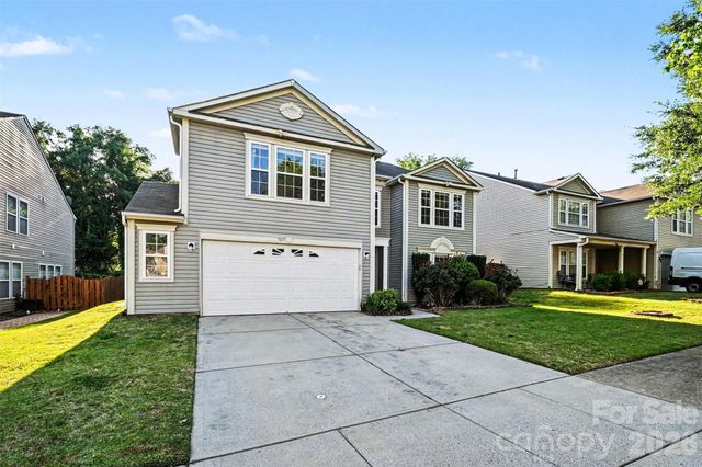 5671 Hammermill Drive, Harrisburg, NC 28075