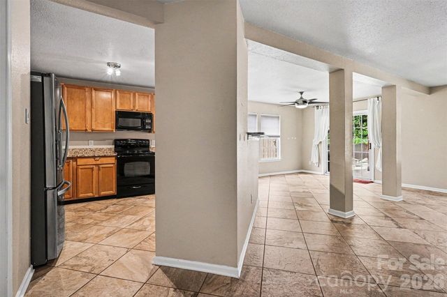 5671 Hammermill Drive, Harrisburg, NC 28075