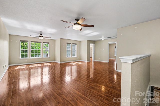 5671 Hammermill Drive, Harrisburg, NC 28075