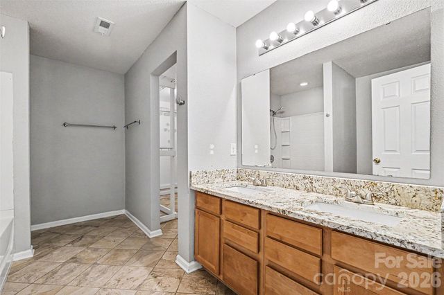 5671 Hammermill Drive, Harrisburg, NC 28075