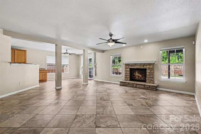 5671 Hammermill Drive, Harrisburg, NC 28075