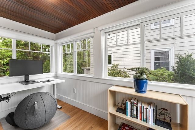 11 Crehore Rd, Boston, MA 02467