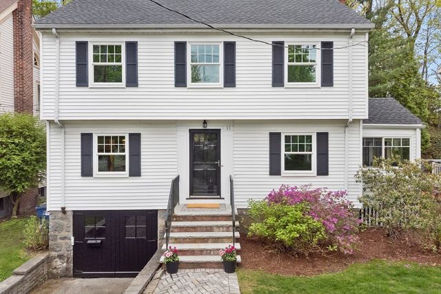 11 Crehore Rd, Boston, MA 02467