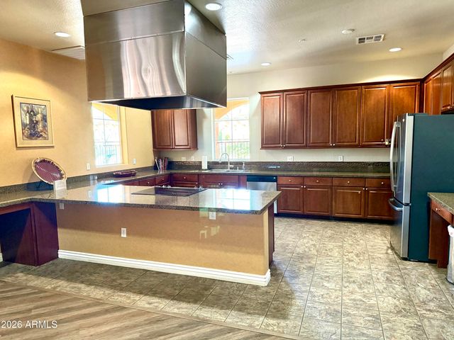 14575 W MOUNTAIN VIEW Boulevard 12301, Surprise, AZ 85374