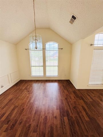 716 Elm Falls Place, Mesquite, TX 75181