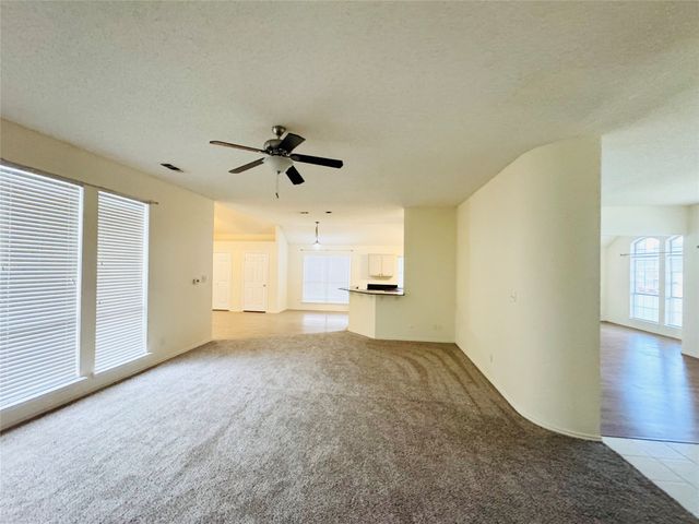 716 Elm Falls Place, Mesquite, TX 75181