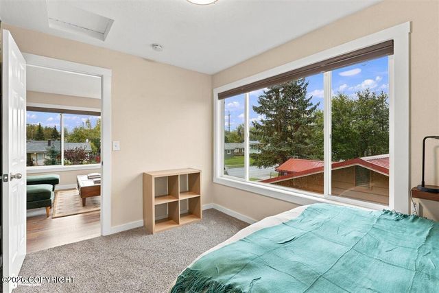 258 Hoyt Street, Anchorage, AK 99508