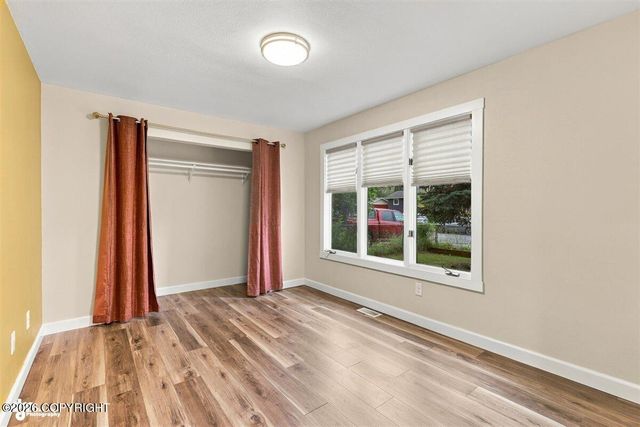 258 Hoyt Street, Anchorage, AK 99508