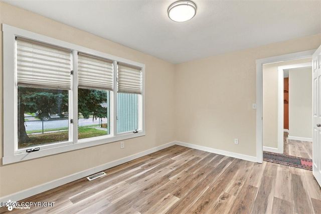 258 Hoyt Street, Anchorage, AK 99508