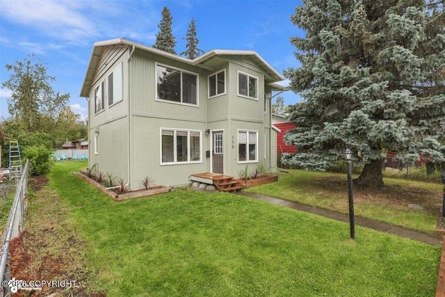 258 Hoyt Street, Anchorage, AK 99508