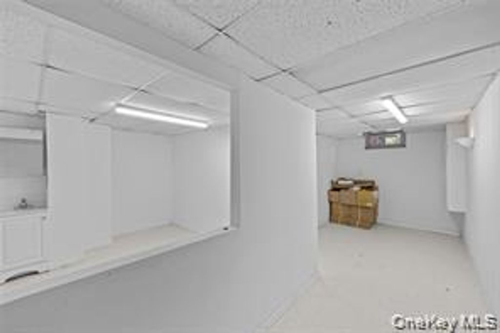 15611 Aguilar Avenue 1011, Flushing, NY 11367 — photo 2