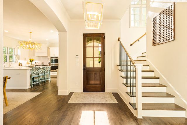 109 Pineland Place, Fort Worth, TX 76114