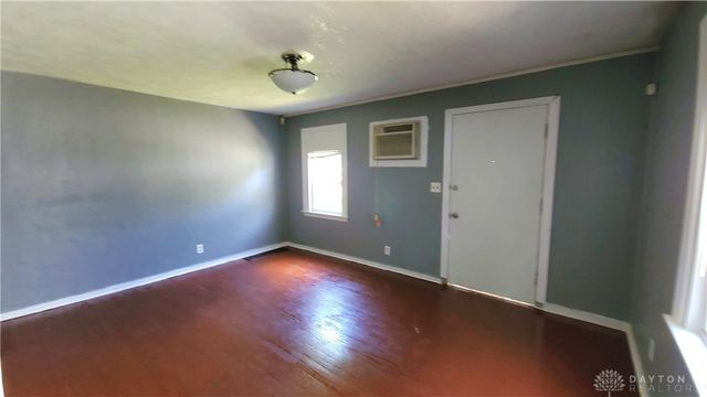 4428 Greenwich Village Avenue, Dayton, OH 45406