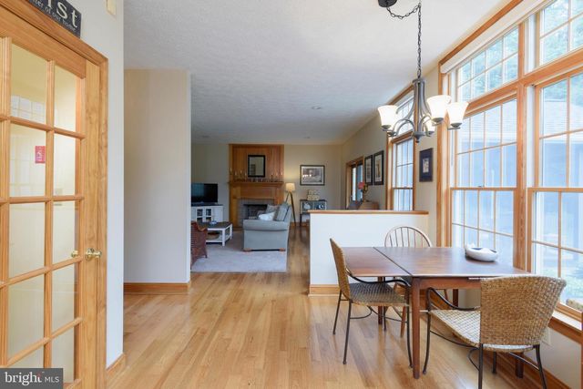 79 FAIRVIEW RD, Elkton, MD 21921