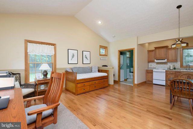 79 FAIRVIEW RD, Elkton, MD 21921