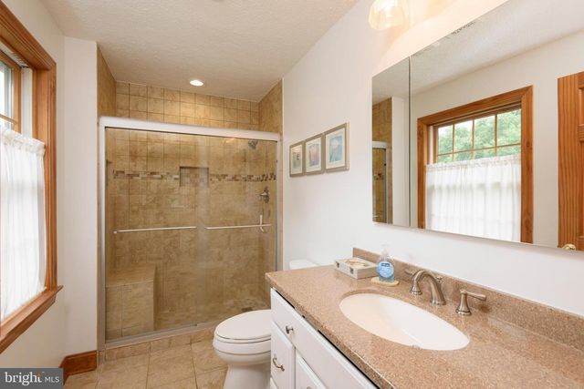 79 FAIRVIEW RD, Elkton, MD 21921