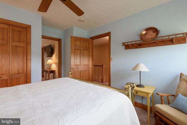 79 FAIRVIEW RD, Elkton, MD 21921