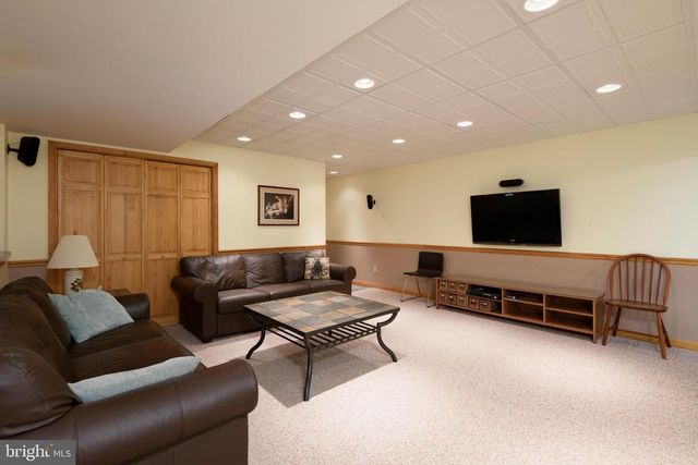79 FAIRVIEW RD, Elkton, MD 21921