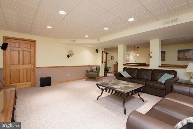 79 FAIRVIEW RD, Elkton, MD 21921